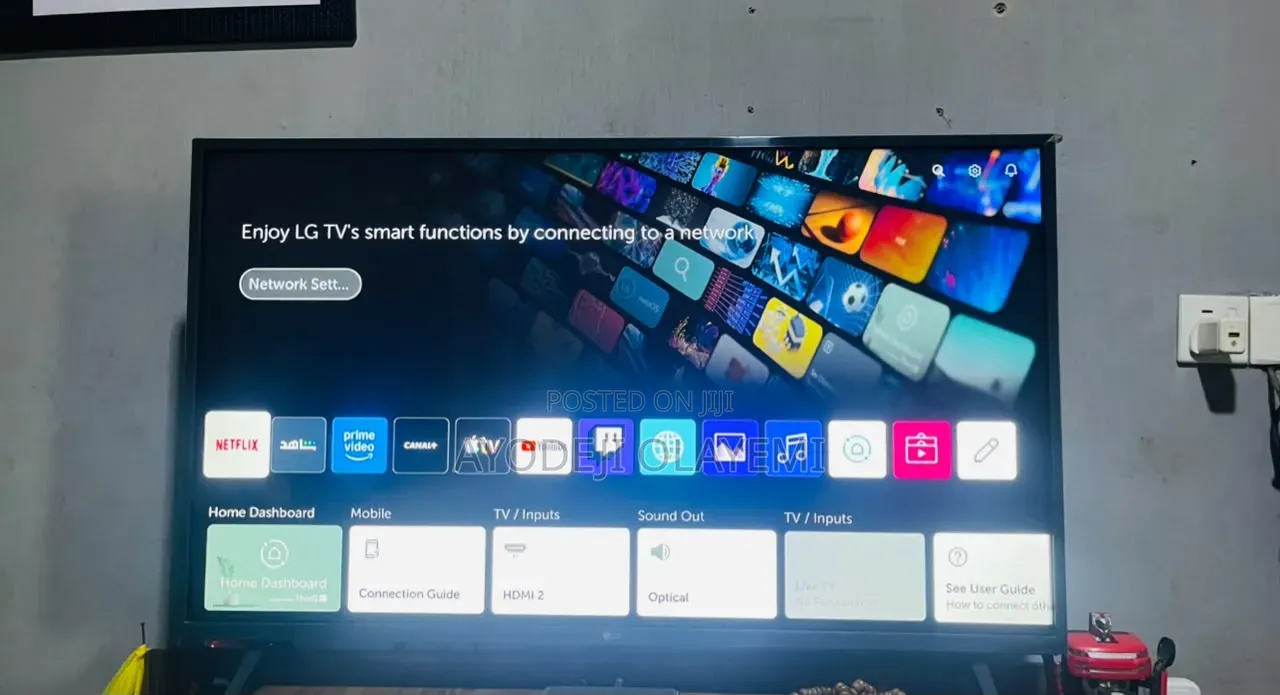 LG Smart 43 Inches