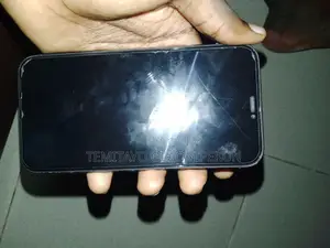 Apple iPhone 11 64 GB Black