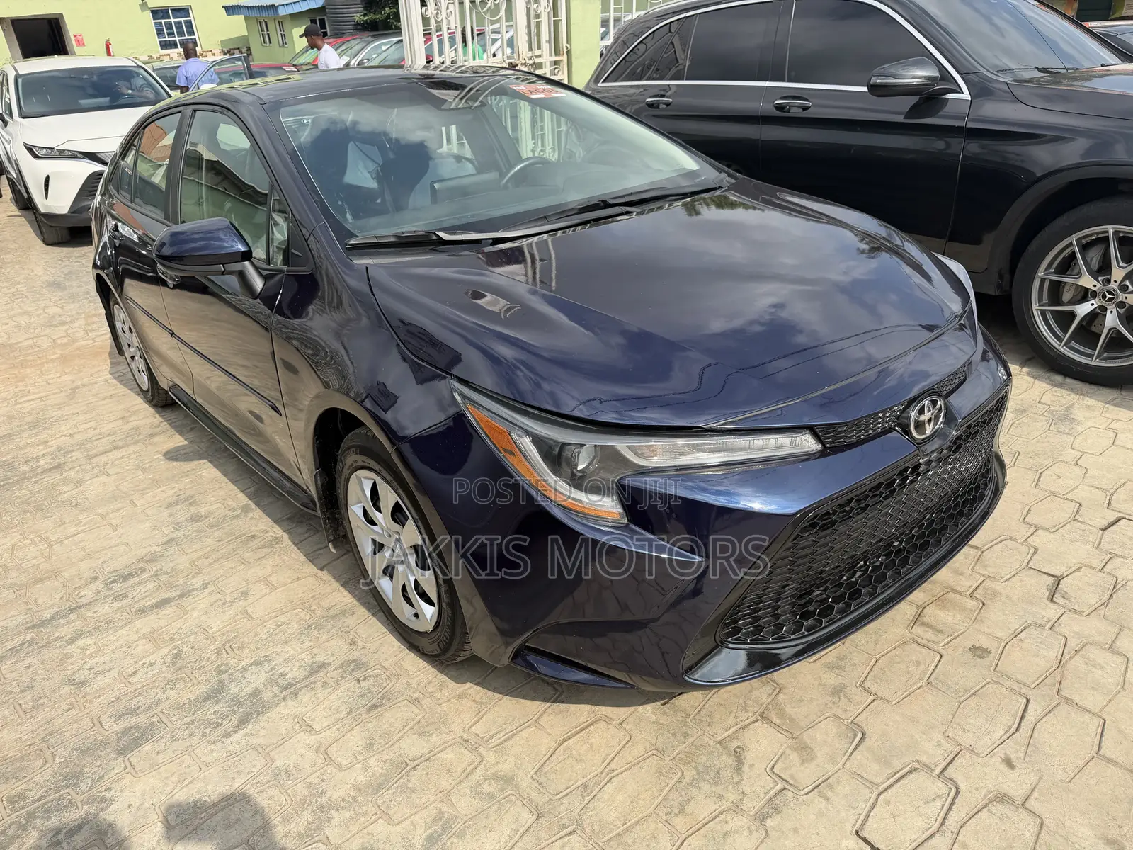 Toyota Corolla LE 2026 Blue