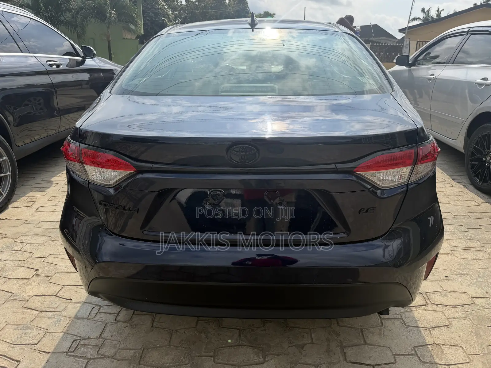 Toyota Corolla LE 2026 Blue