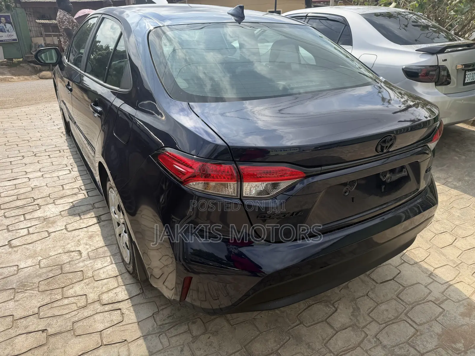 Toyota Corolla LE 2026 Blue