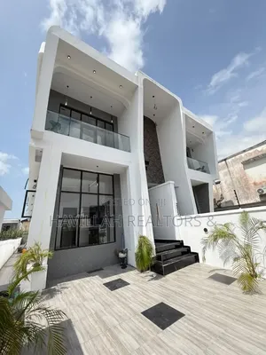 5bdrm Duplex in Ado / Ajah for sale