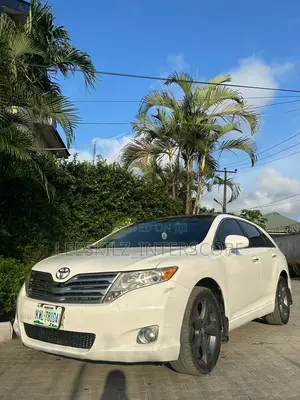 Toyota Venza 2012 White