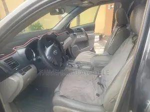 Toyota Highlander 4x4 2007 Gray