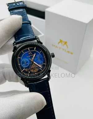 Matturi Leather Wristwatch