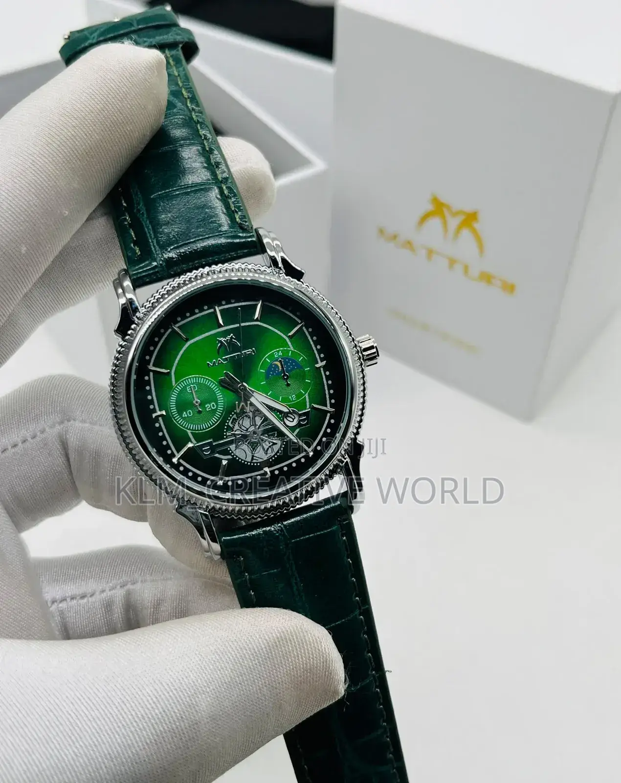 Matturi Leather Wristwatch