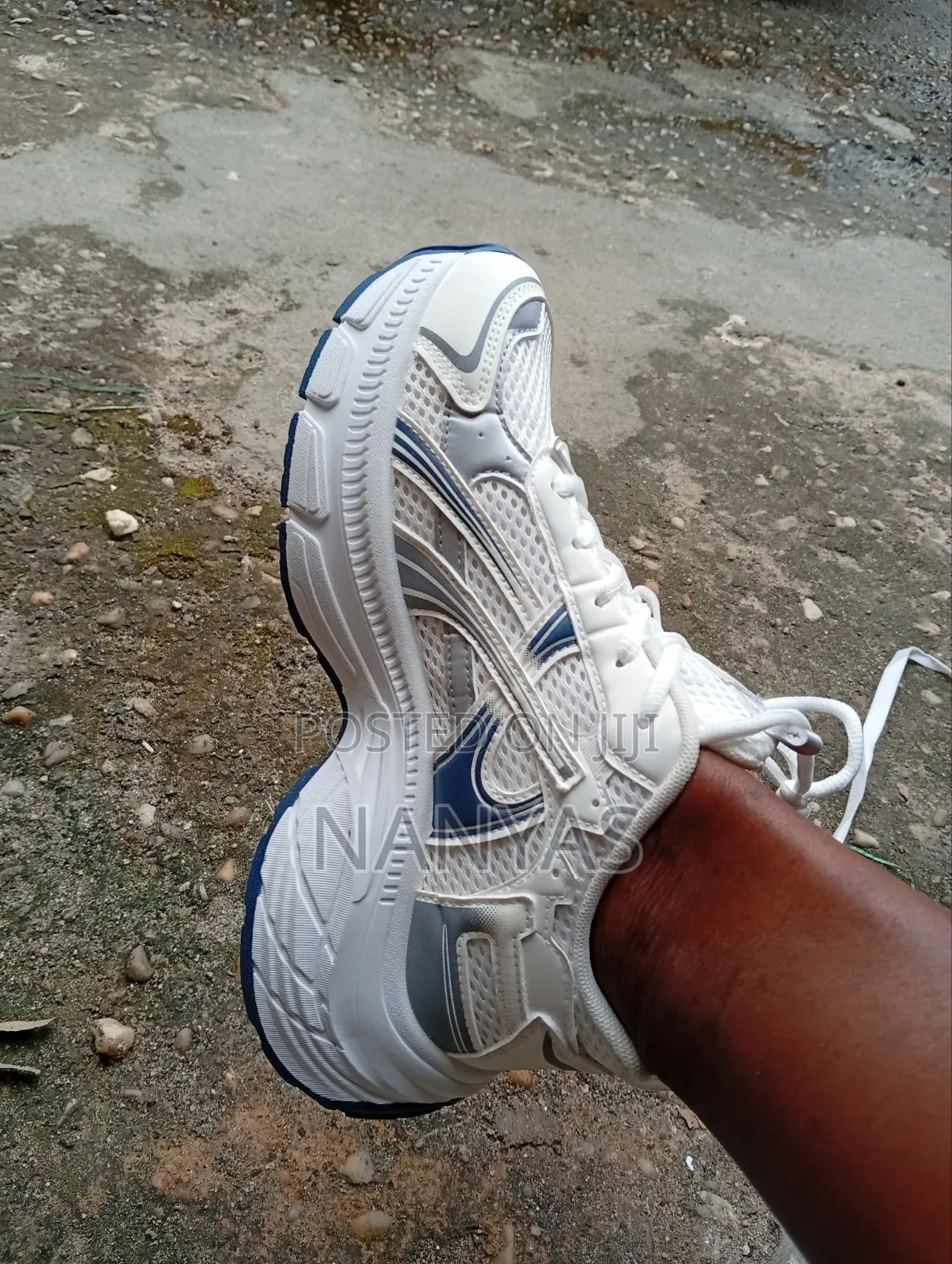 Unisex Sneakers