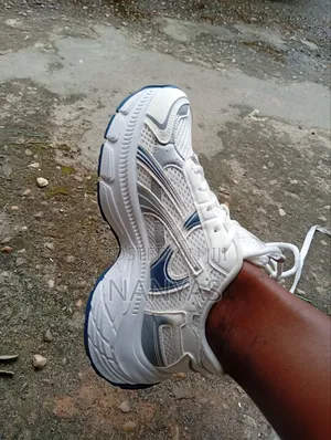 Unisex Sneakers