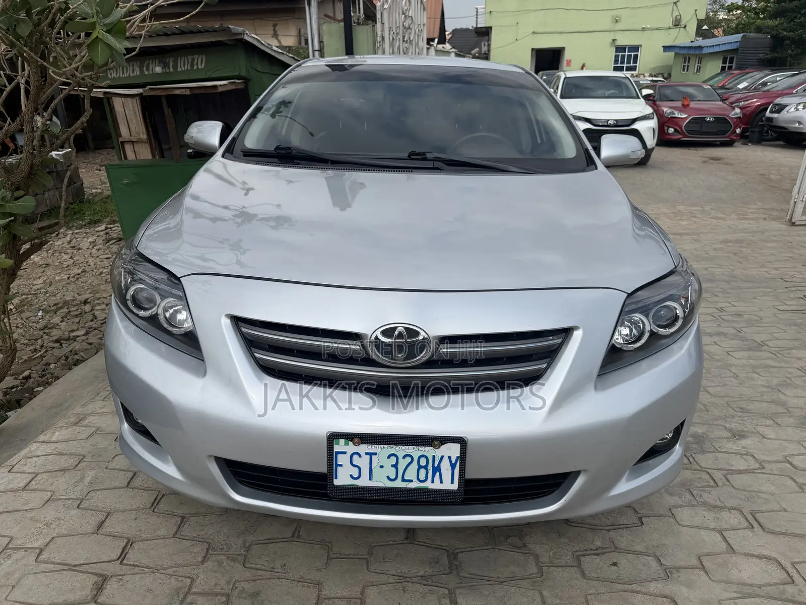 Toyota Corolla 2010 Silver