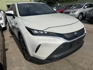 Toyota Venza Limited 2022 White