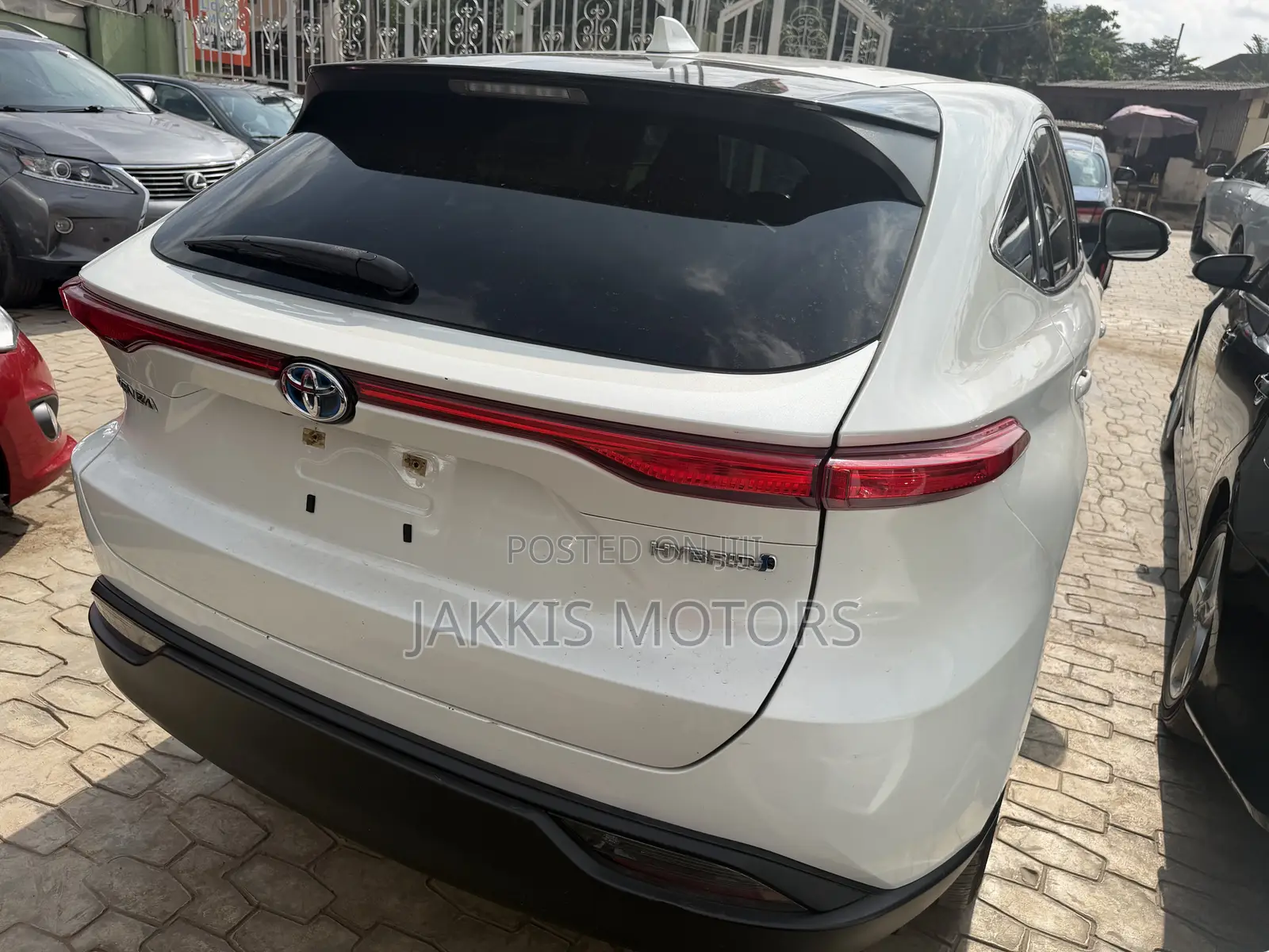 Toyota Venza Limited 2022 White