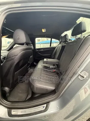 BMW 530i 2023 Gray