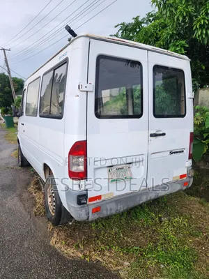 Mercedes-Benz Sprinter 2005 White