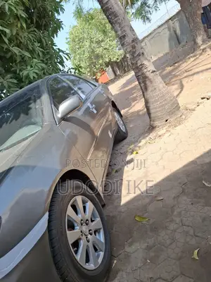 Toyota Camry 2.4 XLE 2005 Gray