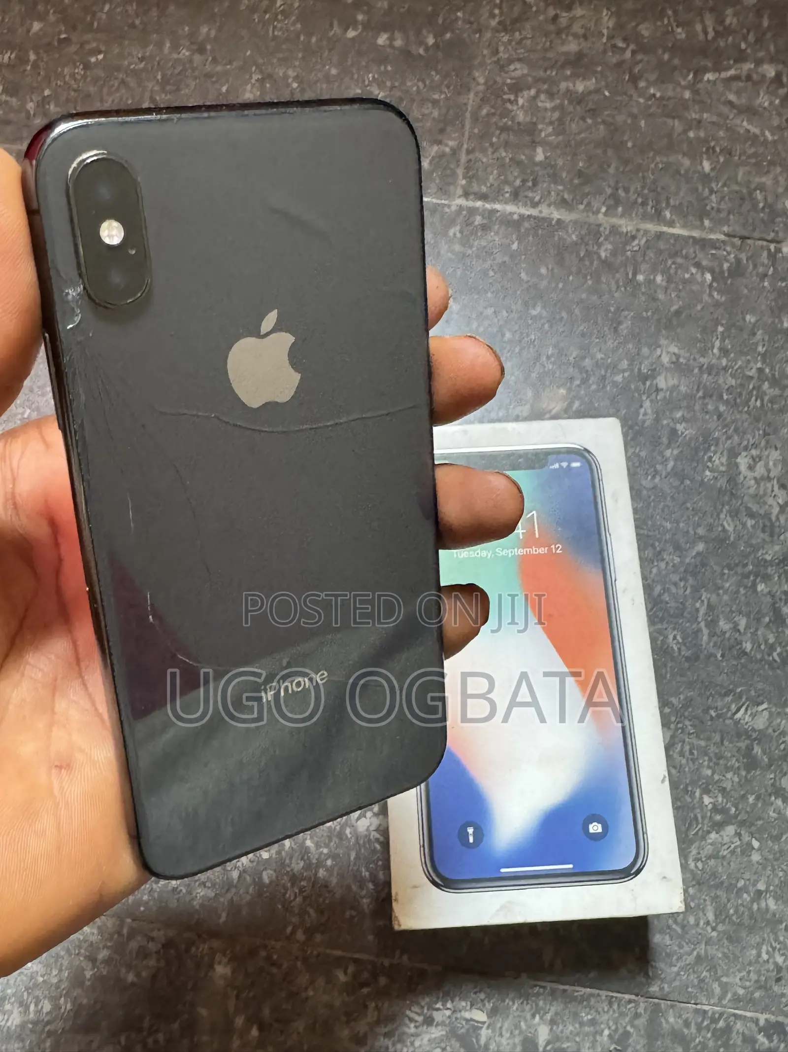 Apple iPhone X 64 GB Black