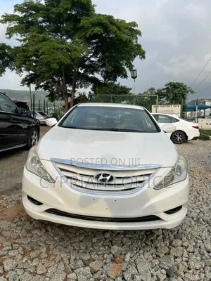 Hyundai Sonata 2011 White