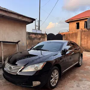 Lexus ES 350 2012 Black
