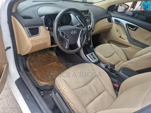 Hyundai Elantra Limited 2012 White