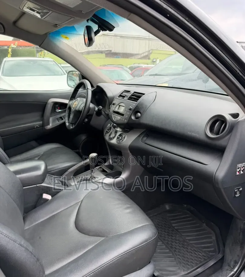 Toyota RAV4 2009 Black