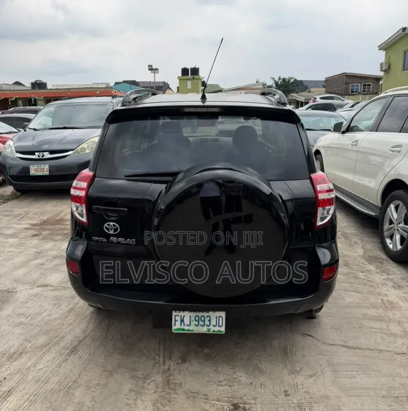 Toyota RAV4 2009 Black