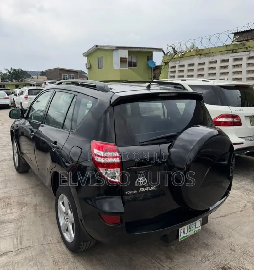 Toyota RAV4 2009 Black