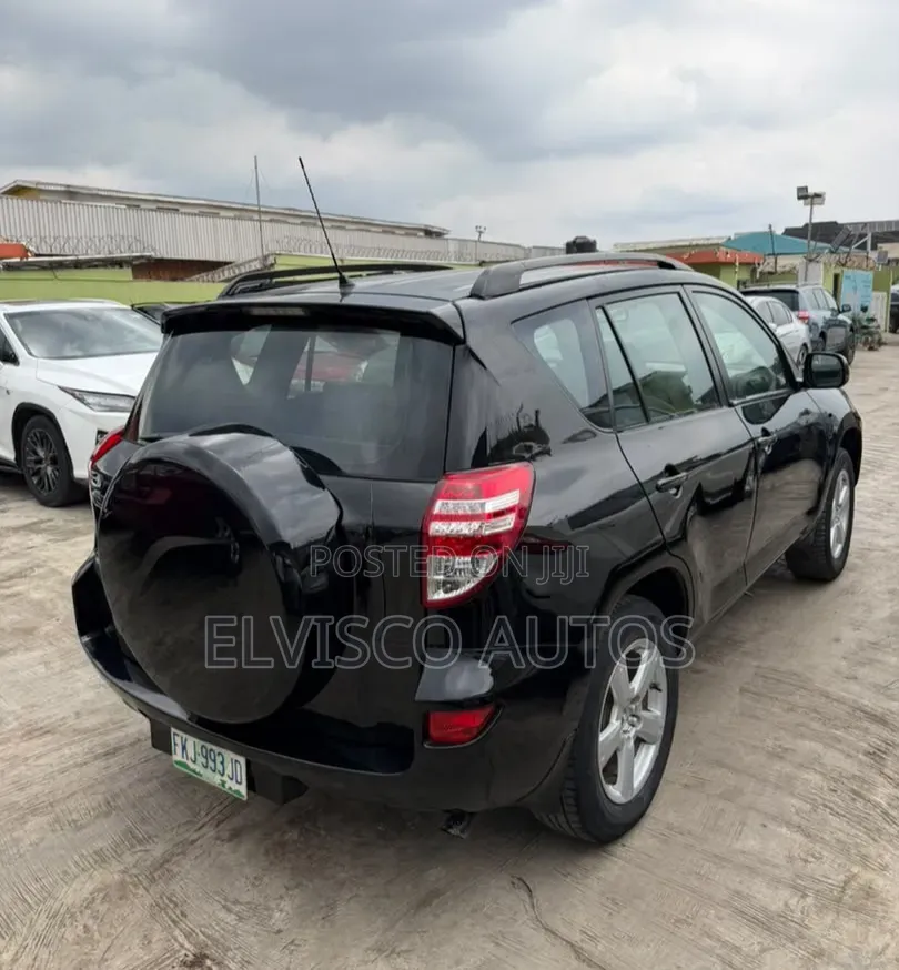 Toyota RAV4 2009 Black