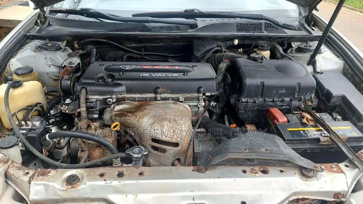 Toyota Camry 2004 Gray