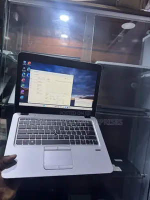 Laptop HP EliteBook 820 G3 8GB Intel Core i5 SSD 256GB