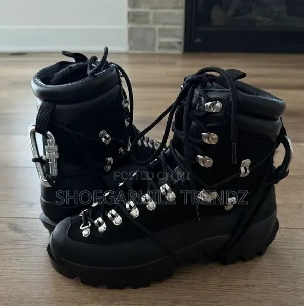 Balenciaga Boots With Stunning Design