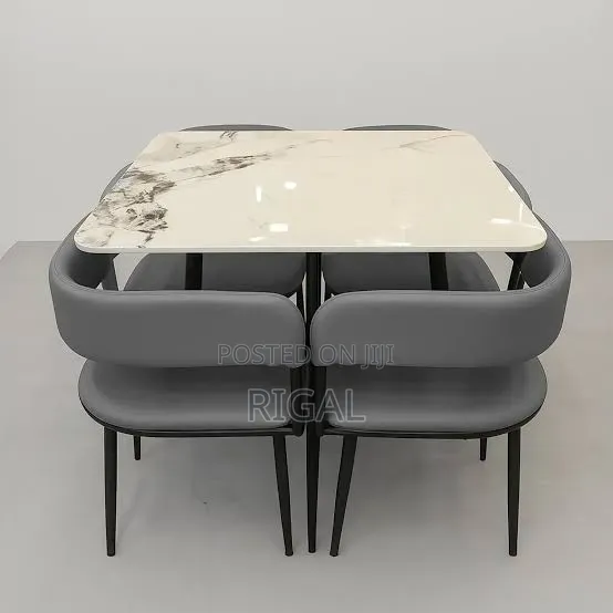 4 Seater Dining Table