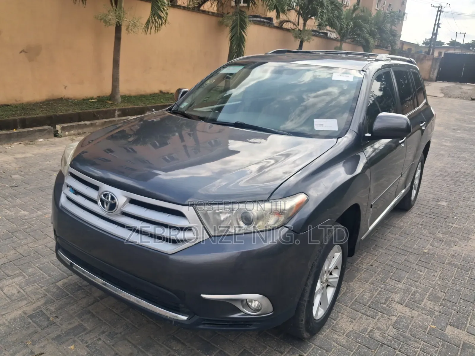 Toyota Highlander 2011 Gray