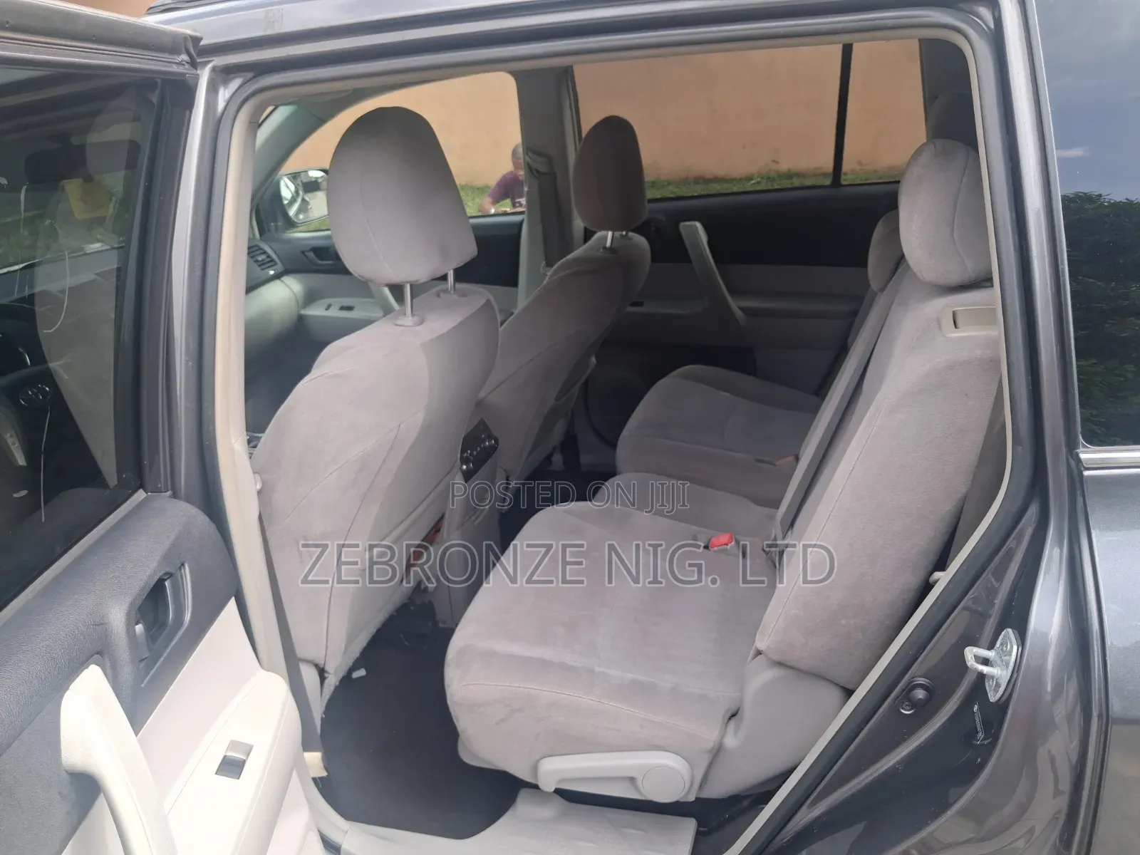 Toyota Highlander 2011 Gray