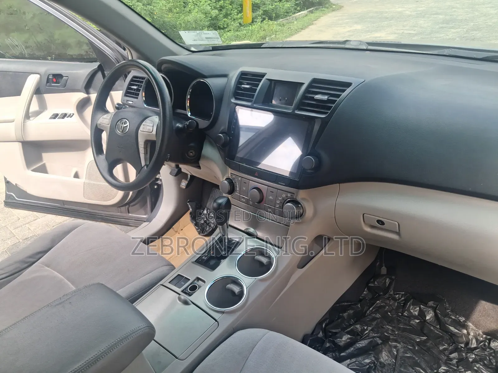 Toyota Highlander 2011 Gray
