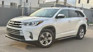 Toyota Highlander Limited 4dr SUV AWD (3.5L 6cyl 6A) 2015 White