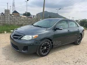 Toyota Corolla 2012 Gray