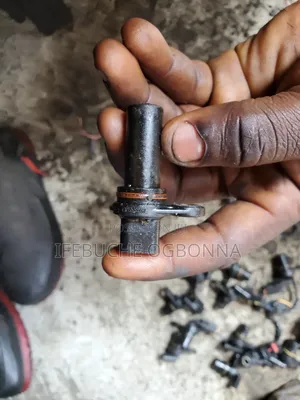 Crankshaft Sensor Dodge Caliber 2.4L