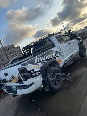Toyota Tundra 2012 White