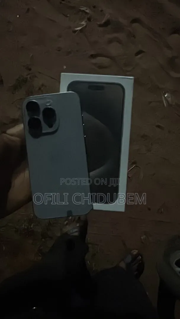 Apple iPhone 15 Pro 128 GB Silver