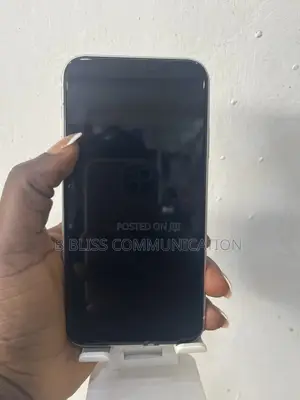 Apple iPhone 11 128 GB White