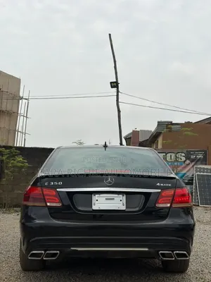 Mercedes-Benz E350 2011 Black