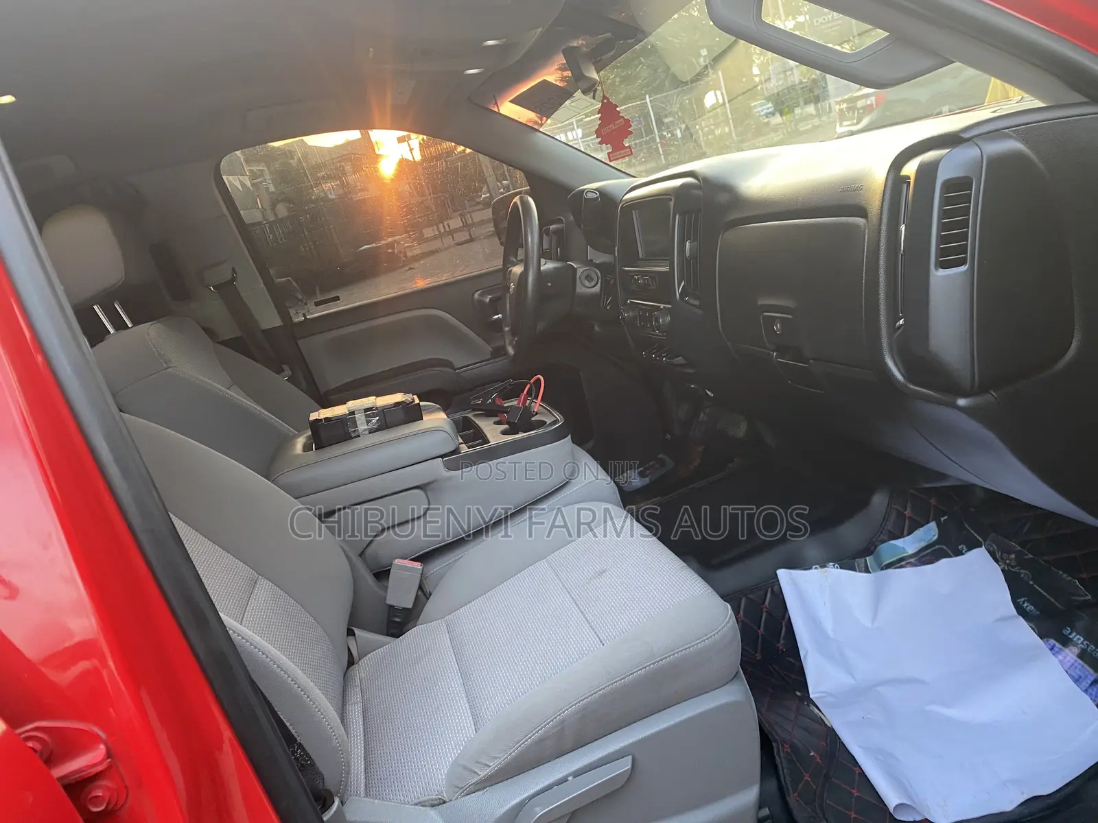Chevrolet Silverado 2018 Red