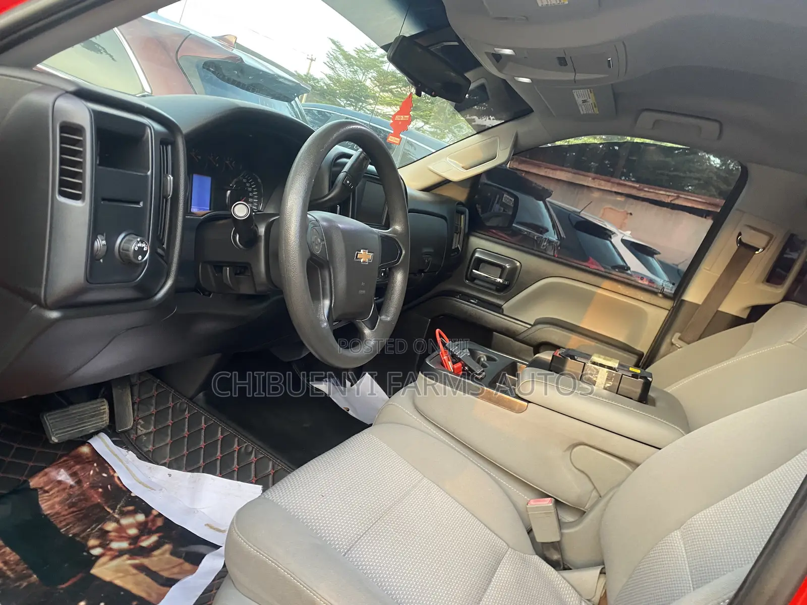 Chevrolet Silverado 2018 Red