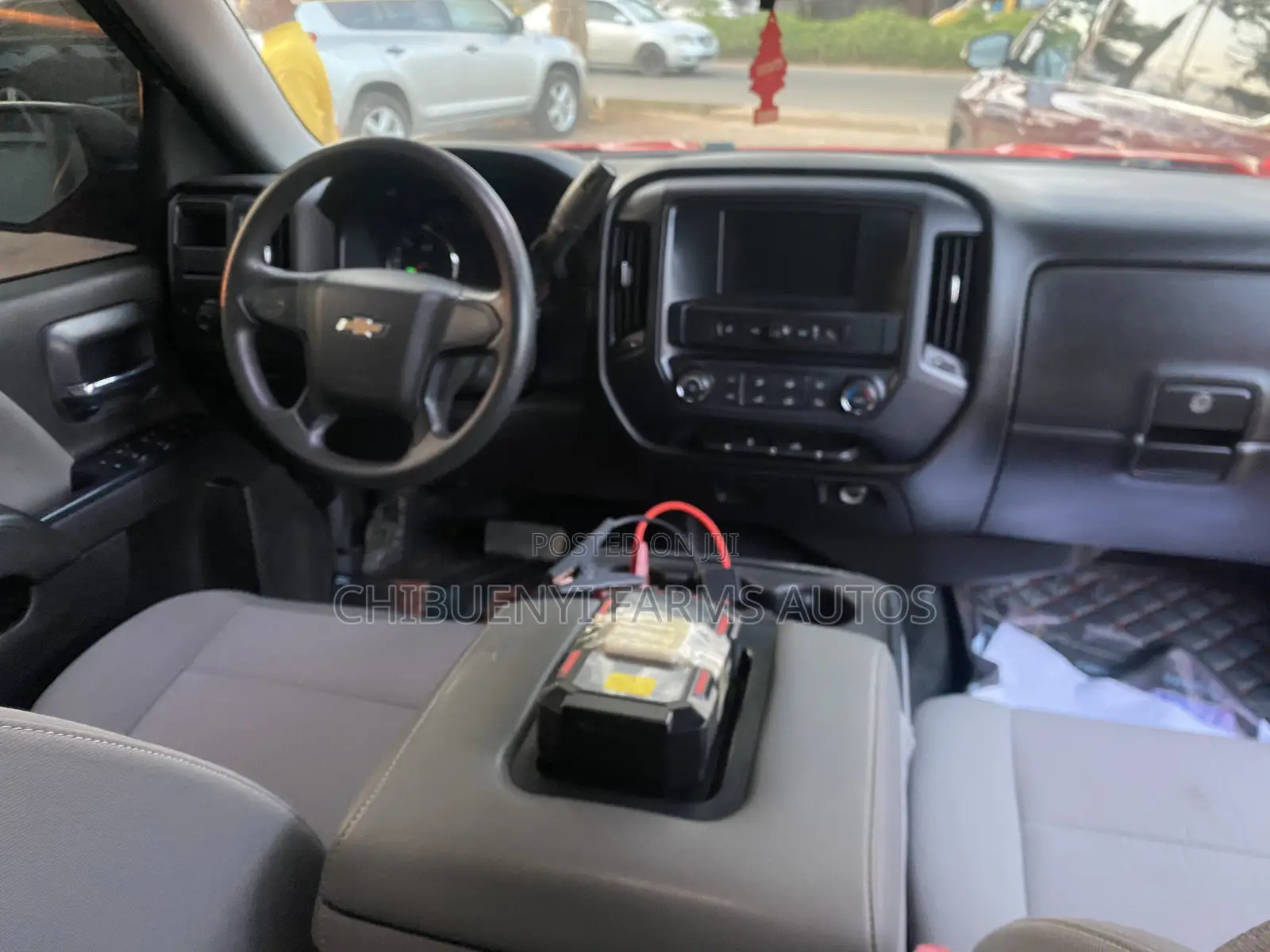 Chevrolet Silverado 2018 Red