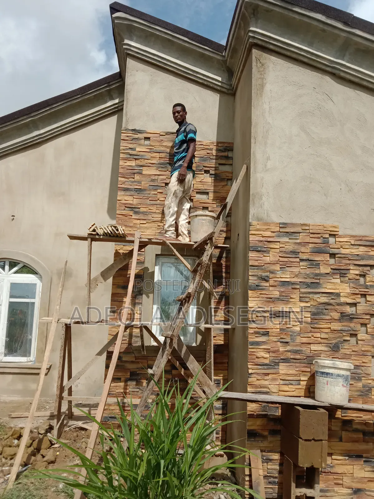 Cultured Stone Veneer