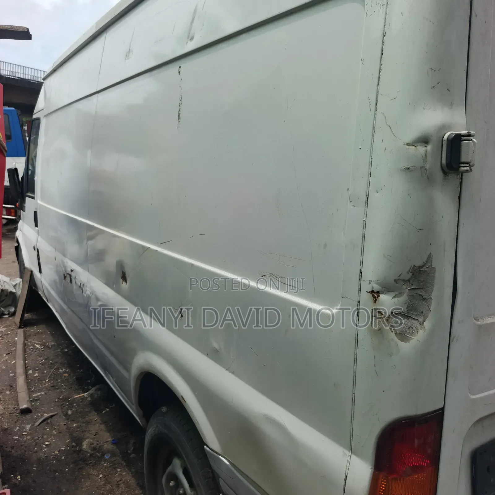 Ford Transit 2005 White