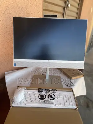 New Desktop Computer HP EliteOne 840 G9 16GB Intel Core i7 SSD 512GB