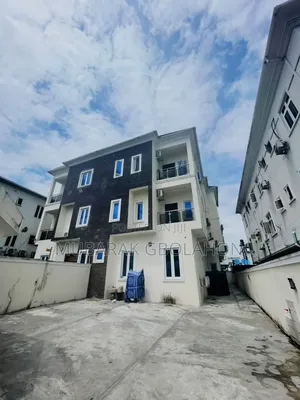 2bdrm Block of Flats in Osapa london for rent