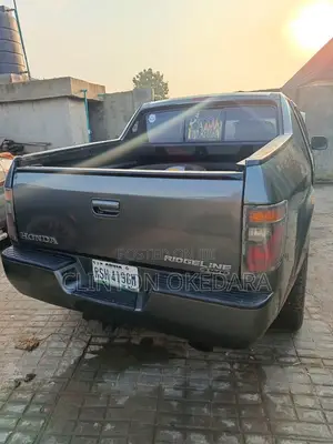 Honda Ridgeline 2009 Gray