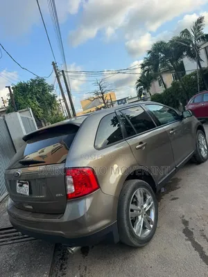 Ford Edge SEL 4dr AWD (3.5L 6cyl 6A) 2012 Gray
