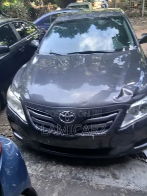 Toyota Camry 2011 Gray